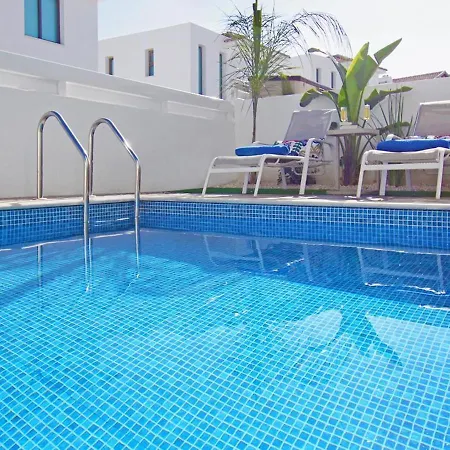 Atlev43 Villa Paralimni